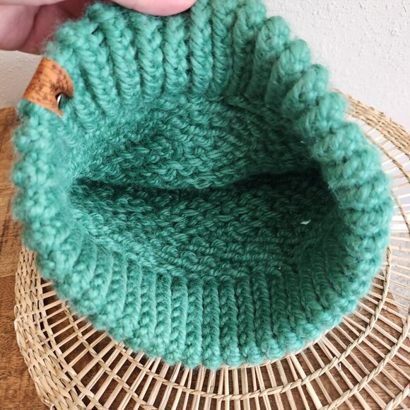 Green Handmade Zig Zag Pattern Knit Winter/Fall Hat - Picture 3 of 5